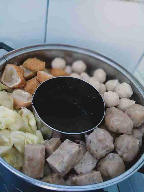 usaha rumahan modal kecil, usaha dari rumah, peluang usaha 2026, bisnis rumahan, usaha kuliner rumahan, usaha bakso rumahan, penghasilan tambahan dari rumah